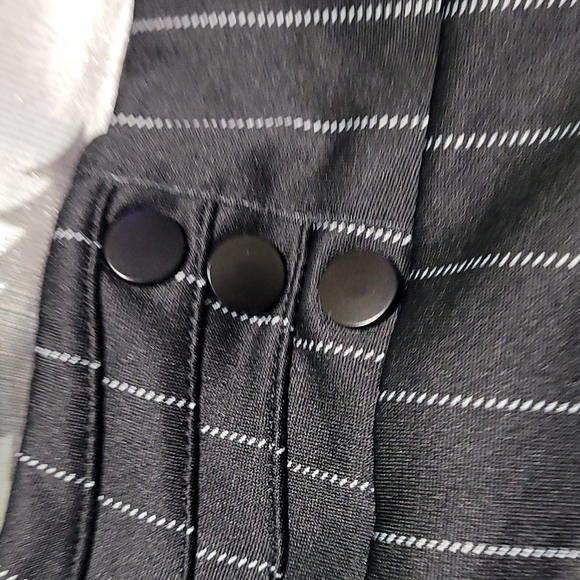 Shosho shorts - Picture 2 of 6